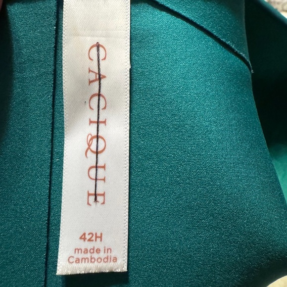 Cacique Totally Smooth Lightly Lined Balconette - Picture 8 of 8